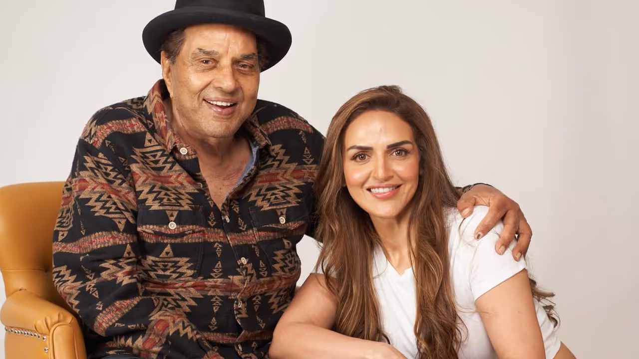 esha deol tribute to dharmendra