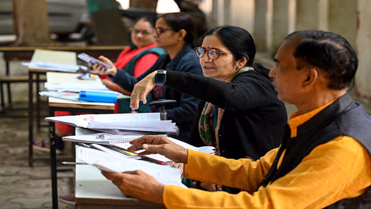 up sir voter list revision lucknow ghaziabad maximum names deleted 2026 up sir voter list revision lucknow ghaziabad maximum names deleted 2026