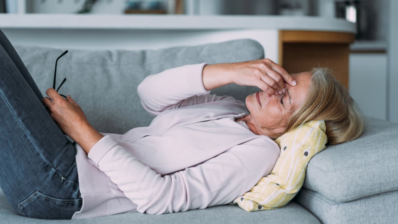 सुबह उठते ही थकान क्यों होती है? सुबह उठते ही थकान क्यों होती है?