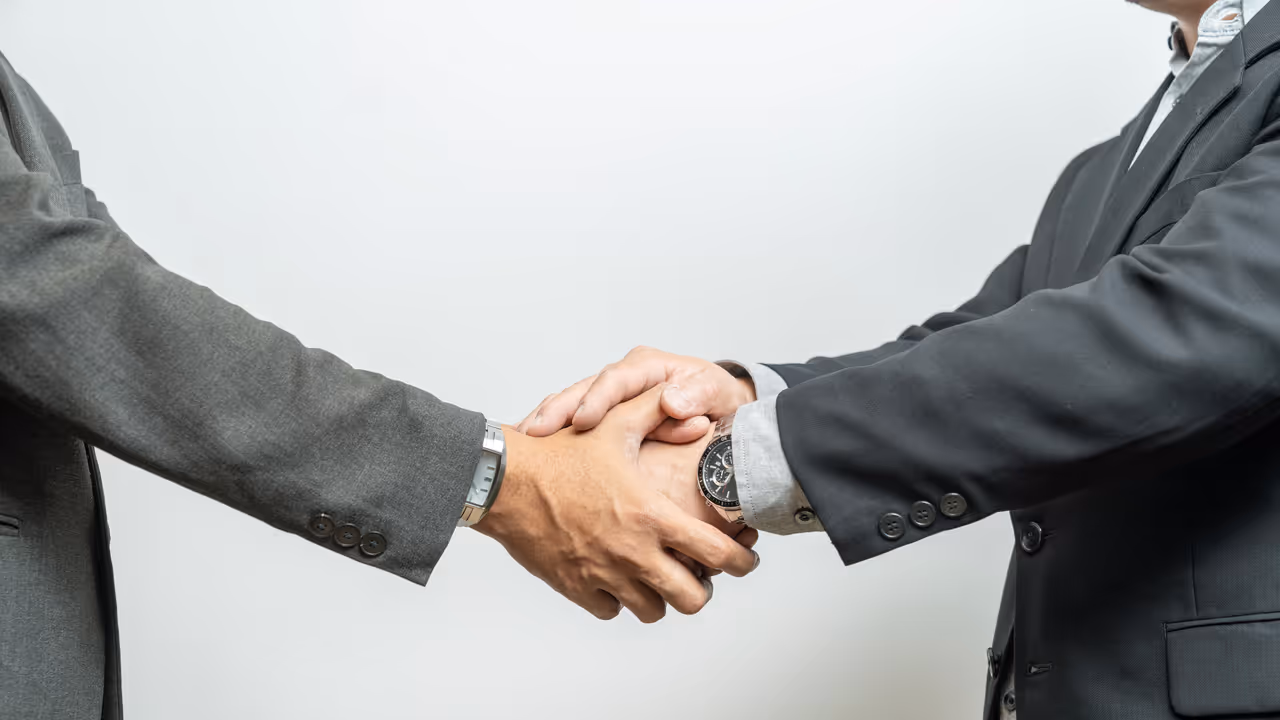 New Hire Asks Senior About Appraisal in First Chat New Hire Asks Senior About Appraisal in First Chat