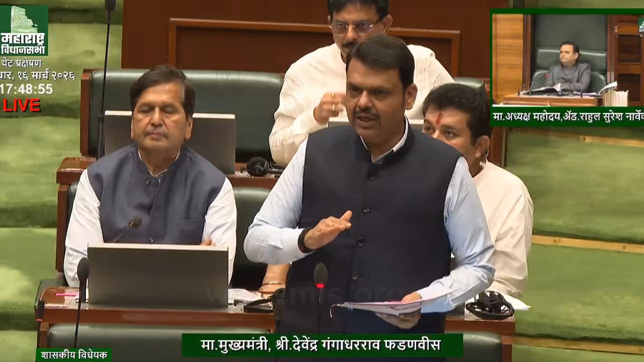 Devendra Fadnavis Devendra Fadnavis