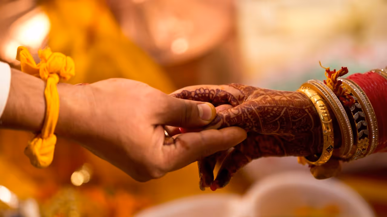 Hindu Tradition Hindu Tradition