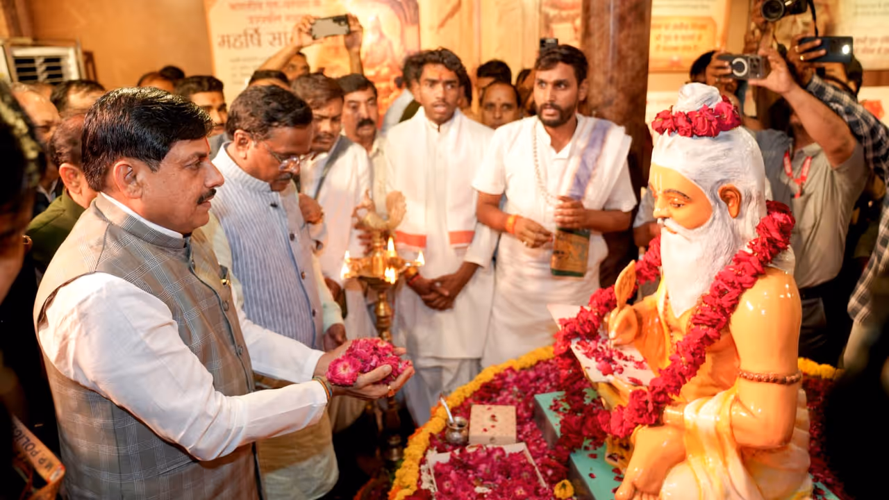 cm mohan yadav ujjain 587 crore projects mission buniyad ai education dhanvantari medical university cm mohan yadav ujjain 587 crore projects mission buniyad ai education dhanvantari medical university