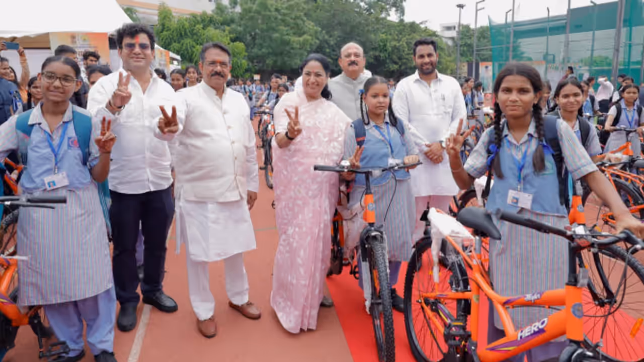 Vidya Vahini Yojana, Delhi Big Push to Improve Girls Education and Reduce Dropout Rates Vidya Vahini Yojana, Delhi Big Push to Improve Girls Education and Reduce Dropout Rates