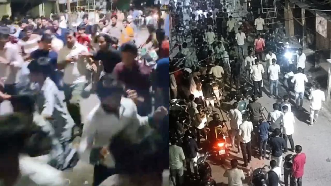 Kanpur 16 Sale Goes Viral Massive Crowd Gathers for 16 Minute Offer Shopkeeper Flees Kanpur 16 Sale Goes Viral Massive Crowd Gathers for 16 Minute Offer Shopkeeper Flees