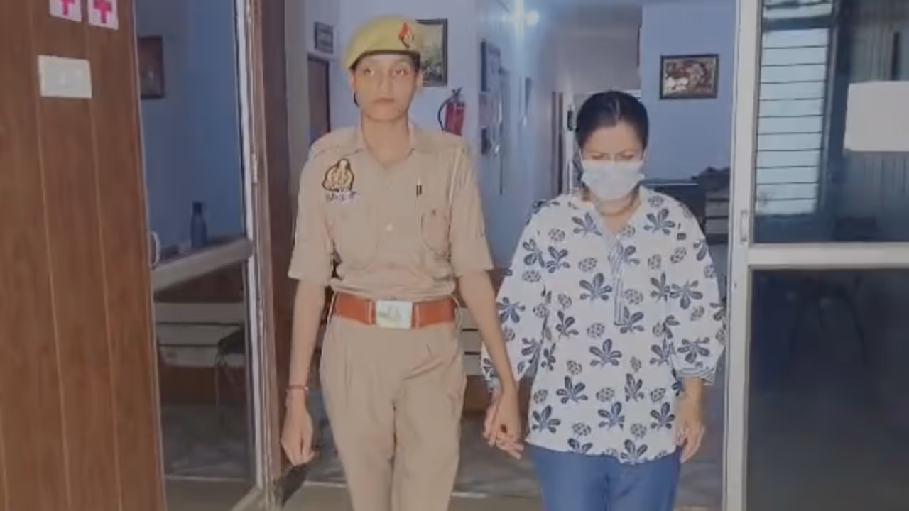 Thai Woman Found With Indian ID Documents at Sonauli Immigration Probe Underway Thai Woman Found With Indian ID Documents at Sonauli Immigration Probe Underway