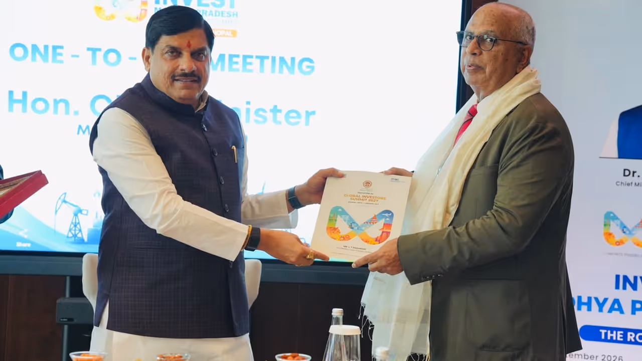 mohan yadav meeting with Choithram Group dubai aim congress 2026 mohan yadav meeting with Choithram Group dubai aim congress 2026