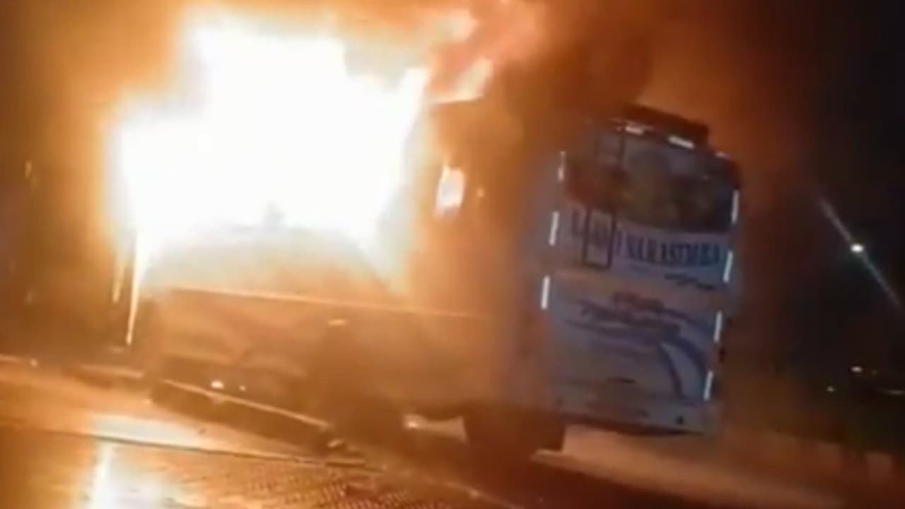 Greater Noida Bus Fire Greater Noida Bus Fire