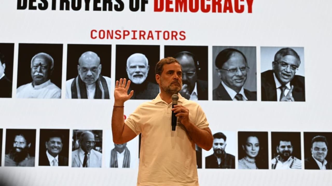 Rahul Gandhi vs BJP Rahul Gandhi vs BJP