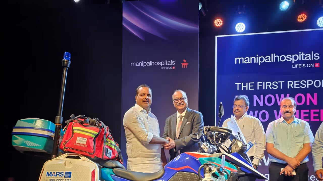 Manipal Hospital’s Two Wheeler Emergency Team Takes on Bengaluru Traffic to Reach Patients in Time Manipal Hospital’s Two Wheeler Emergency Team Takes on Bengaluru Traffic to Reach Patients in Time