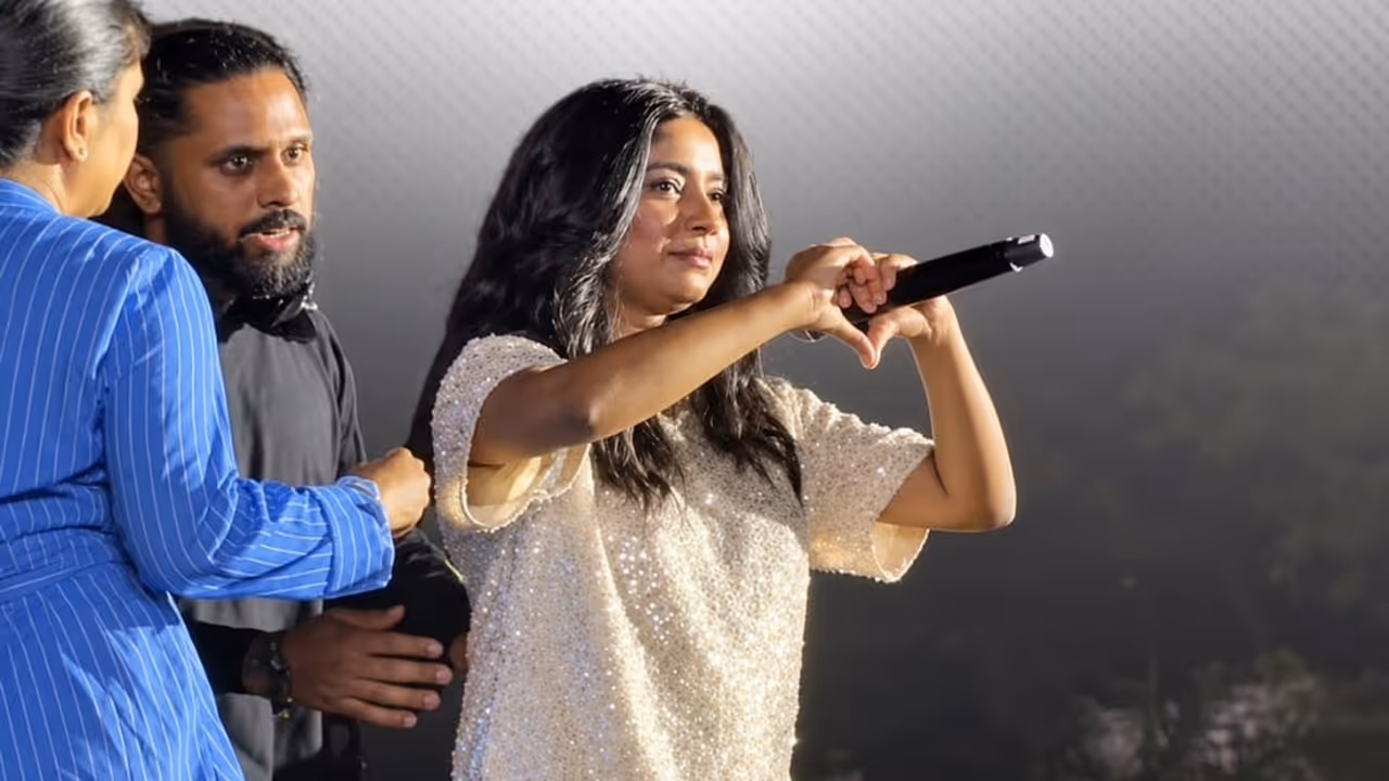 shilpa rao mistreatment at mumbai event shilpa rao mistreatment at mumbai event
