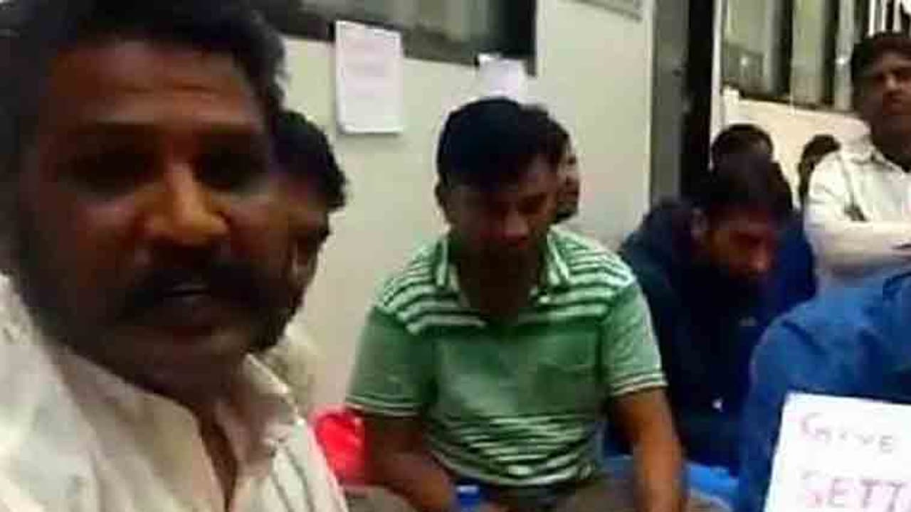 വിസ തട്ടിപ്പിനിരയായ പതിനായിരം വിദേശികളെ നാടുകടത്തില്ല: കുവൈത്ത് വിസ തട്ടിപ്പിനിരയായ പതിനായിരം വിദേശികളെ നാടുകടത്തില്ല: കുവൈത്ത്