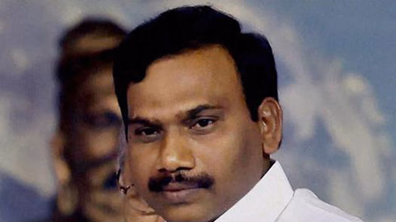 ஆ.ராசாவின் கள்ளத்தொடர்பு பேச்சு... கொங்கு மண்டலத்தில் மொத்தமாக காலியாகும் திமுக..! ஆ.ராசாவின் கள்ளத்தொடர்பு பேச்சு... கொங்கு மண்டலத்தில் மொத்தமாக காலியாகும் திமுக..!