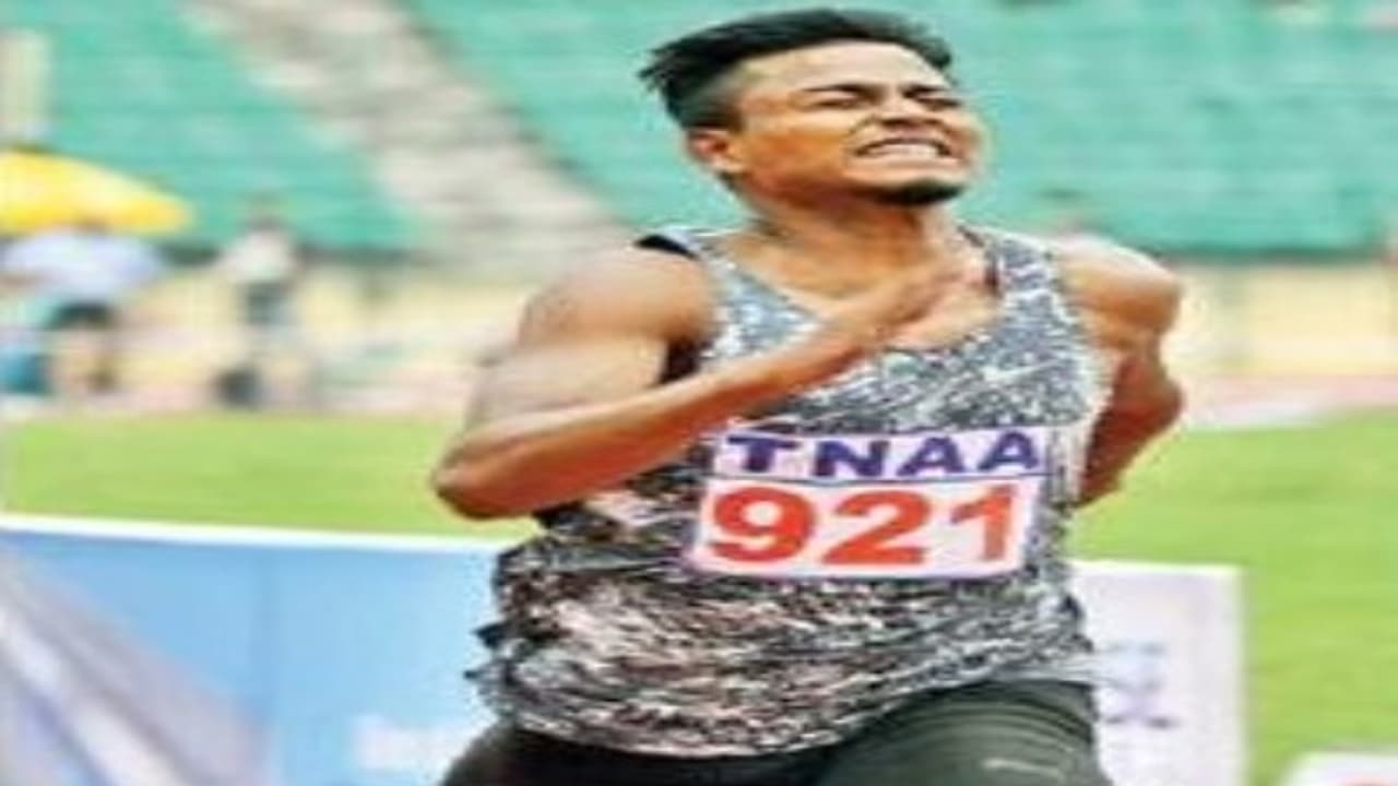 தடை தாண்டுதலில் சாதனையைப் படைத்து தமிழக வீரர் தங்கம் வென்றார்… தடை தாண்டுதலில் சாதனையைப் படைத்து தமிழக வீரர் தங்கம் வென்றார்…