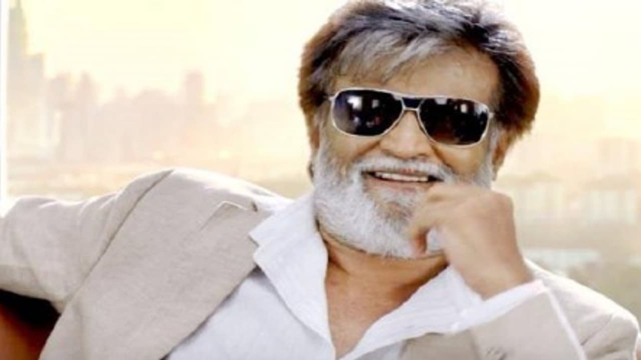 ரசிகர்களுக்கு அன்பு கட்டளை போட்ட ரஜினிகாந்த்... ரசிகர்களுக்கு அன்பு கட்டளை போட்ட ரஜினிகாந்த்...