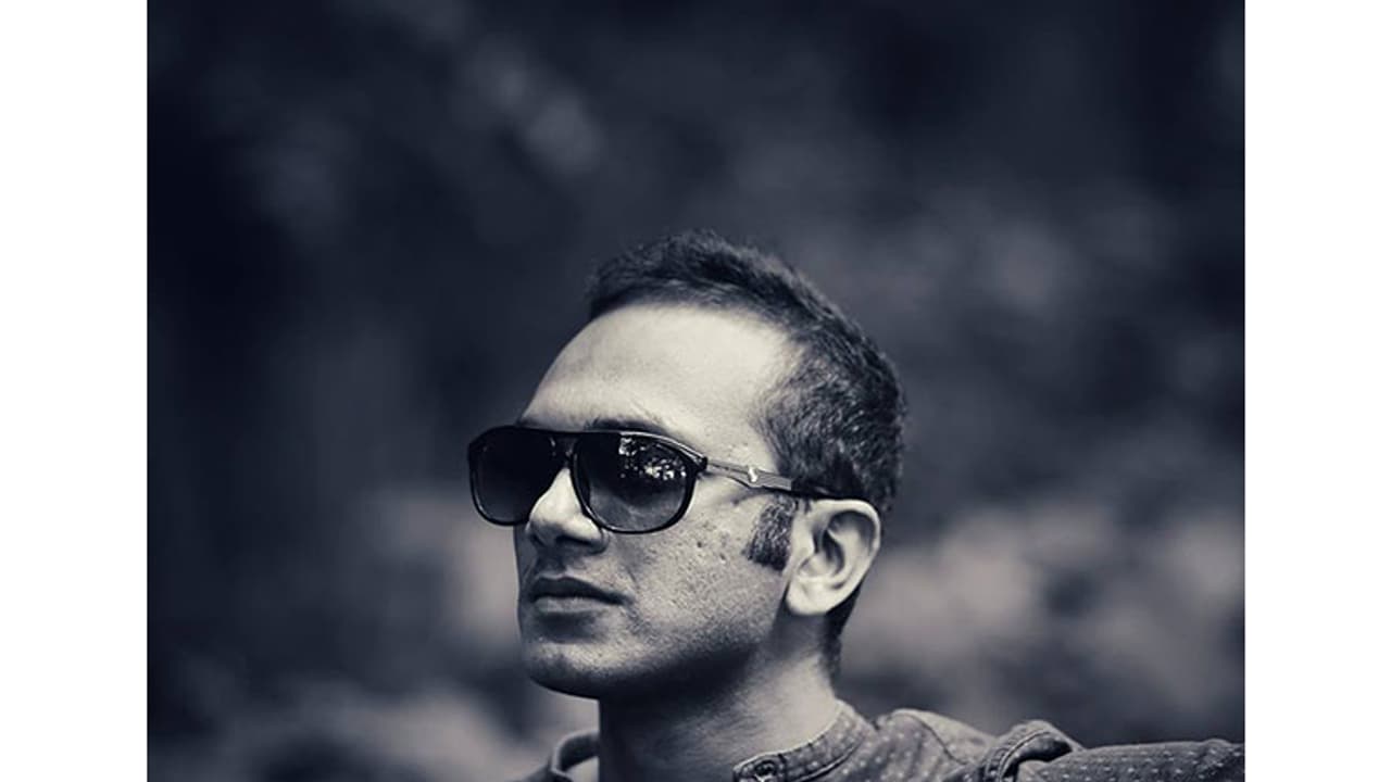 'കാക്ക 921'; പേരില് കൗതുകവുമായി പുതിയ മുഹ്സിന് പെരാരി ചിത്രം 'കാക്ക 921'; പേരില് കൗതുകവുമായി പുതിയ മുഹ്സിന് പെരാരി ചിത്രം