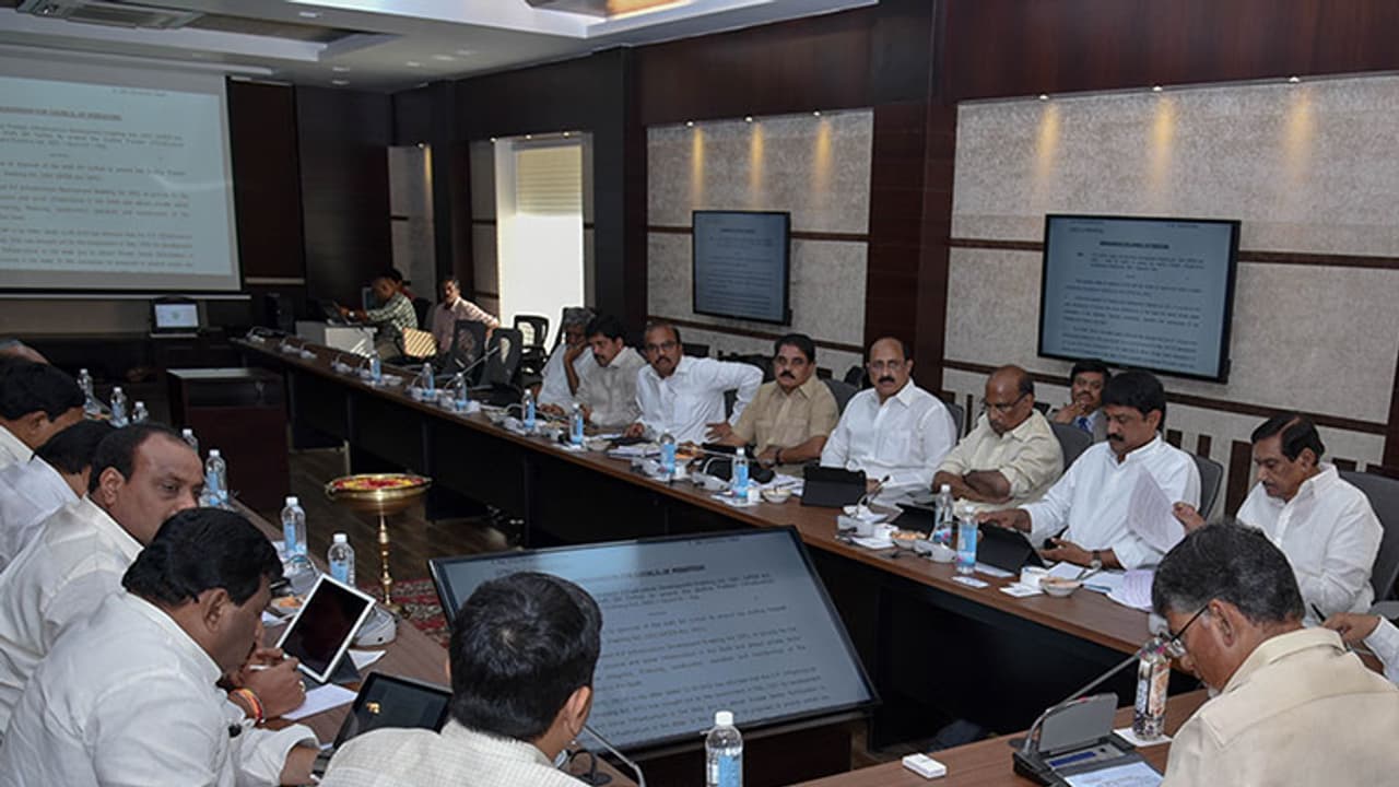 ముందస్తు ఎఫెక్ట్: బీజేపీ వ్యతిరేక శక్తులతో కలుస్తామంటున్న చంద్రబాబు