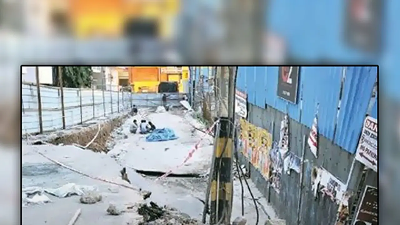 New Mission Road caves in by 10 feet New Mission Road caves in by 10 feet