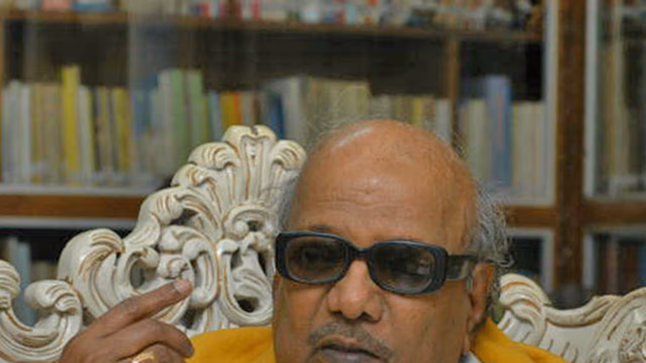 மதுரை மீனாட்சி மீது கலைஞருக்கு அதீத பக்தி உண்டு..! வெளிவராத ரகசியத்தை போட்டு உடைத்த மூத்த எம்.பி..!