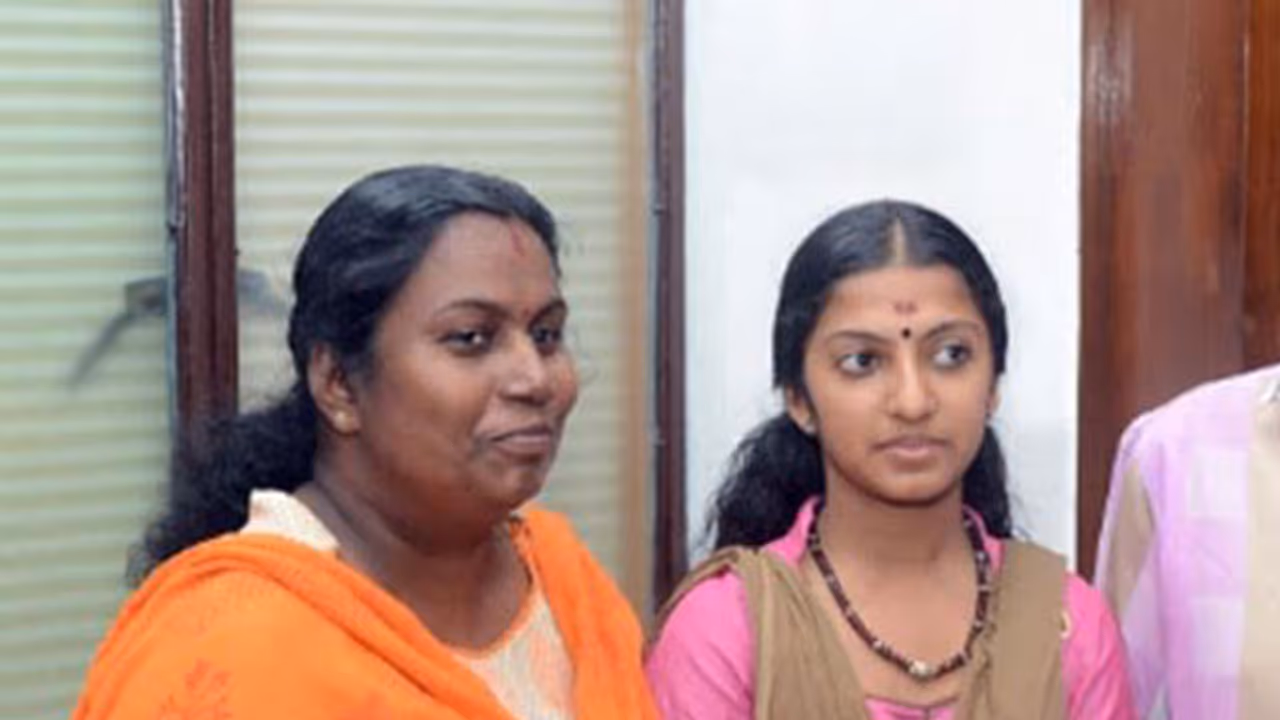 'മുഖ്യമന്ത്രിയില്ലെങ്കില് ഞാന് ഇത് നേടില്ലായിരുന്നു' 'മുഖ്യമന്ത്രിയില്ലെങ്കില് ഞാന് ഇത് നേടില്ലായിരുന്നു'