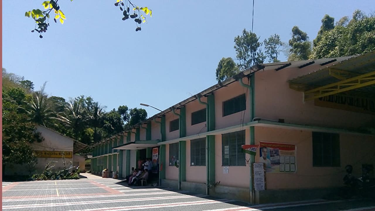 മേപ്പാടി ഗവ. പ്രസ് അടച്ചുപൂട്ടല് ഭീഷണിയില്; നഷ്ടത്തിലാണെന്ന് സര്ക്കാര് മേപ്പാടി ഗവ. പ്രസ് അടച്ചുപൂട്ടല് ഭീഷണിയില്; നഷ്ടത്തിലാണെന്ന് സര്ക്കാര്