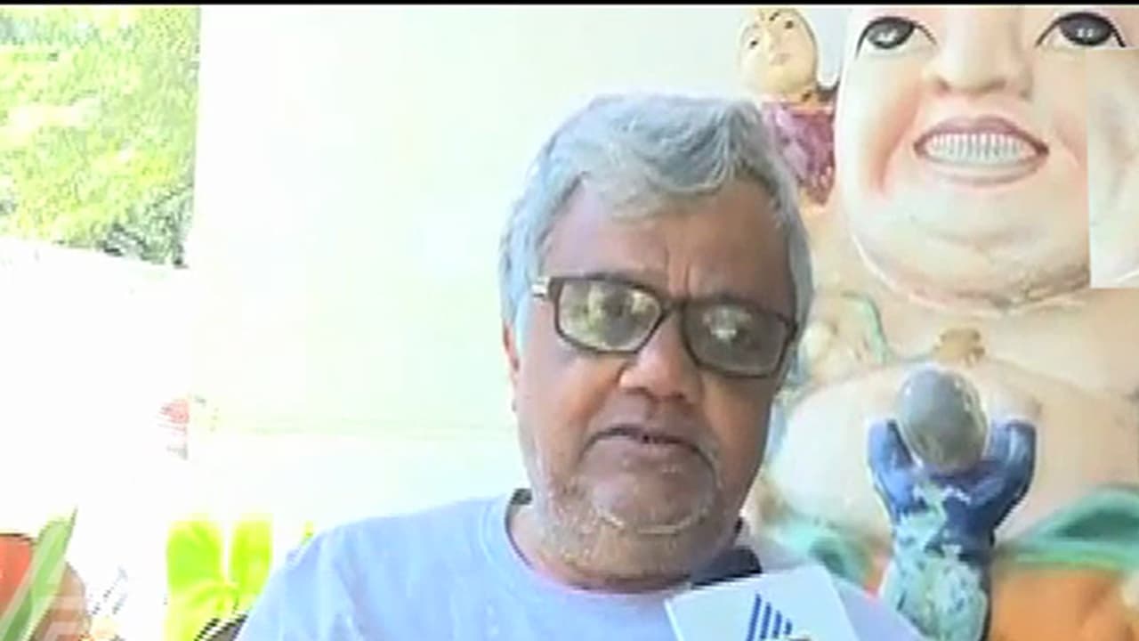 ಹಣ ಕೊಡಿ, ಇಲ್ಲ ಜೈಲಿಗೆ ಹೋಗಿ: ನಟ ದ್ವಾರಕೀಶ್ಗೆ ಸಂಕಷ್ಟ..! ಹಣ ಕೊಡಿ, ಇಲ್ಲ ಜೈಲಿಗೆ ಹೋಗಿ: ನಟ ದ್ವಾರಕೀಶ್ಗೆ ಸಂಕಷ್ಟ..!