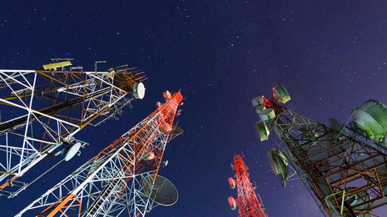 2ಜಿ ಹಗರಣ: ರಾಜಾ, ಕನಿಮೋಳಿ ಸೇರಿ ಎಲ್ಲ ಆರೋಪಿಗಳೂ ಖುಲಾಸೆ; ಏನಿದು 2ಜಿ ಹಗರಣ ಗೊತ್ತಾ..? 2ಜಿ ಹಗರಣ: ರಾಜಾ, ಕನಿಮೋಳಿ ಸೇರಿ ಎಲ್ಲ ಆರೋಪಿಗಳೂ ಖುಲಾಸೆ; ಏನಿದು 2ಜಿ ಹಗರಣ ಗೊತ್ತಾ..?