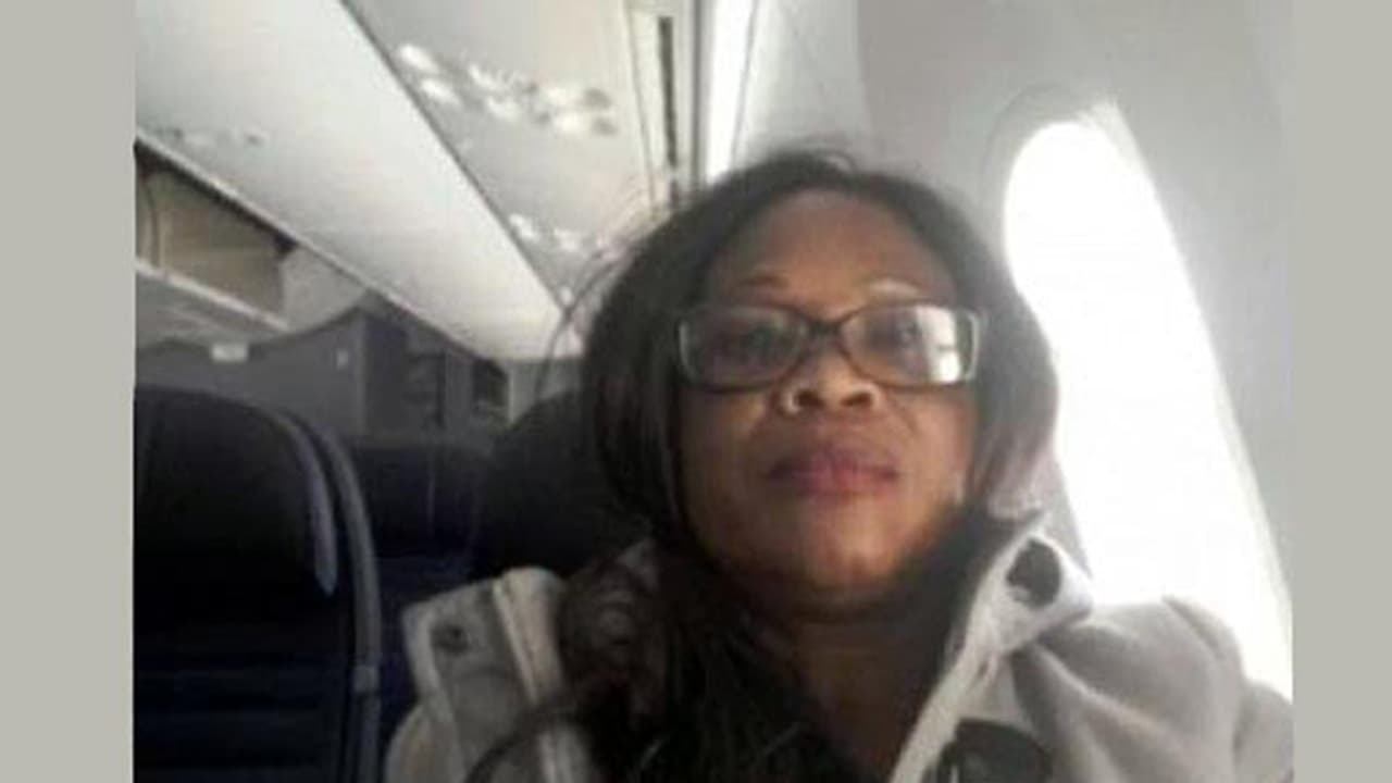 ಅಮೆರಿಕಾ ವಿಮಾನಯಾನದ ಯಡವಟ್ಟಿನಿಂದ ಈ ಮಹಿಳೆ ತಪ್ಪು ದಿಕ್ಕಿನಲ್ಲಿ 4800 ಕಿಮೀ ಪ್ರಯಾಣಿಸಬೇಕಾಯಿತು! ಅಮೆರಿಕಾ ವಿಮಾನಯಾನದ ಯಡವಟ್ಟಿನಿಂದ ಈ ಮಹಿಳೆ ತಪ್ಪು ದಿಕ್ಕಿನಲ್ಲಿ 4800 ಕಿಮೀ ಪ್ರಯಾಣಿಸಬೇಕಾಯಿತು!