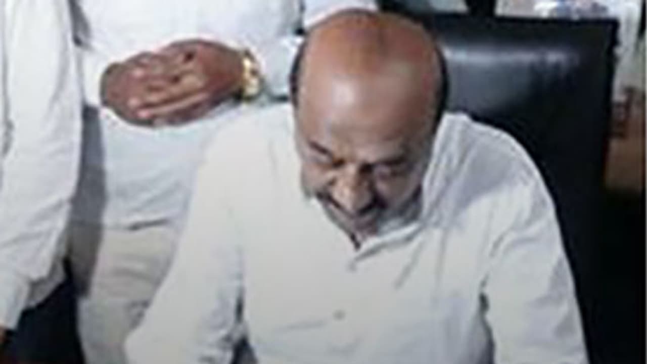 Fear of Mahadayi protests? Congress MLA Ashok Pattan resigns