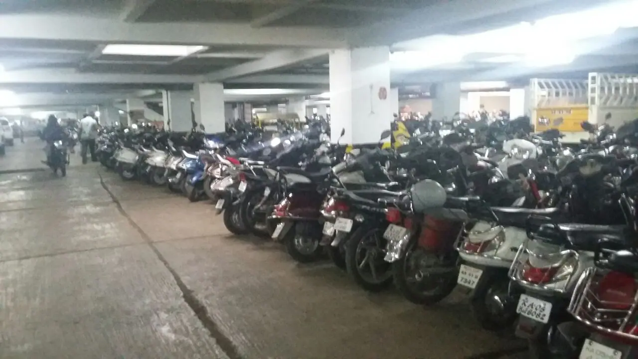 பார்கிங்கில் வாகனத்தை நிறுத்தி இருக்கீங்களா..? உங்களுக்கான அறிவிப்பு இது..!