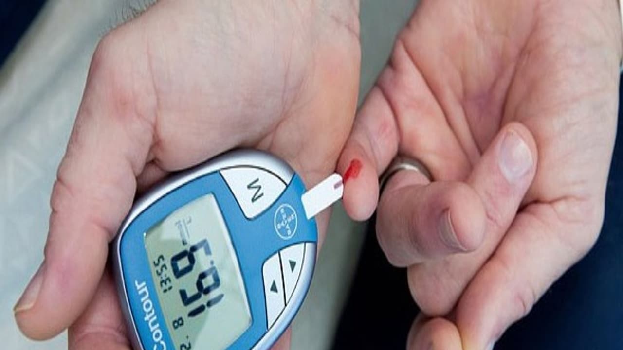 வழக்கமான அறிகுறிகள் இல்லாமல் நீரிழிவு நோய்க்கு இதுபோன்ற அறிகுறிகளும் இருக்கு... வழக்கமான அறிகுறிகள் இல்லாமல் நீரிழிவு நோய்க்கு இதுபோன்ற அறிகுறிகளும் இருக்கு...