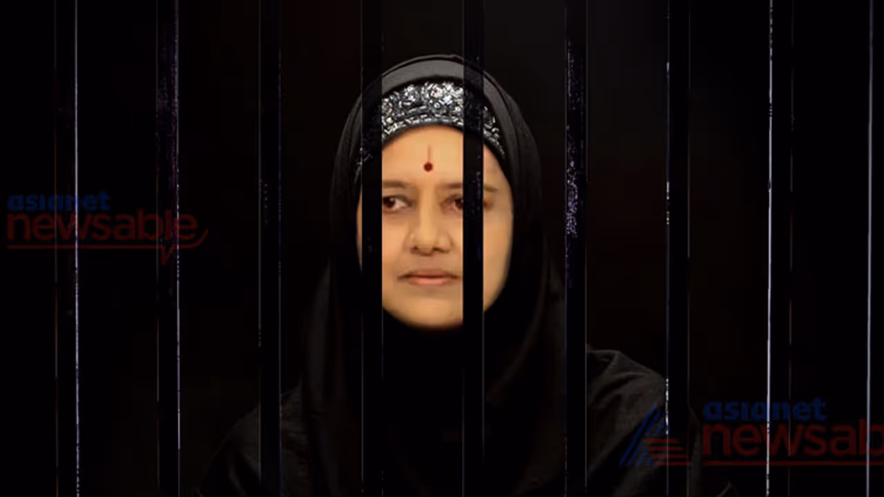 Sasikala found roaming around MG Road wearing Burqa? Here is the letter Sasikala found roaming around MG Road wearing Burqa? Here is the letter