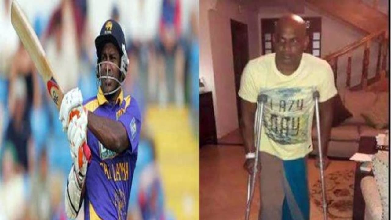 எப்படி இருந்த ஜெயசூர்யா... இப்படி ஆய்ட்டாரே! பேட்டால் பேசிய சனத்தின் பரிதாபக் கதை! எப்படி இருந்த ஜெயசூர்யா... இப்படி ஆய்ட்டாரே! பேட்டால் பேசிய சனத்தின் பரிதாபக் கதை!