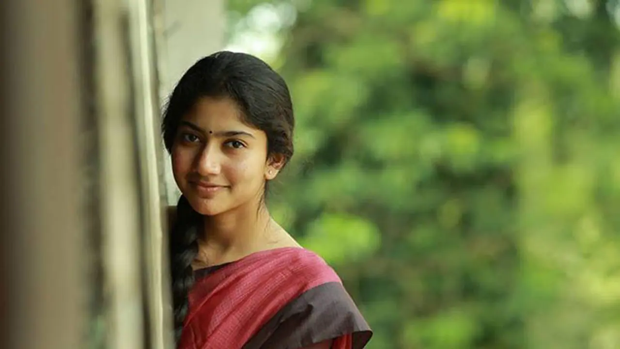 Guess which Bollywood actor is praising Sai Pallavi Guess which Bollywood actor is praising Sai Pallavi