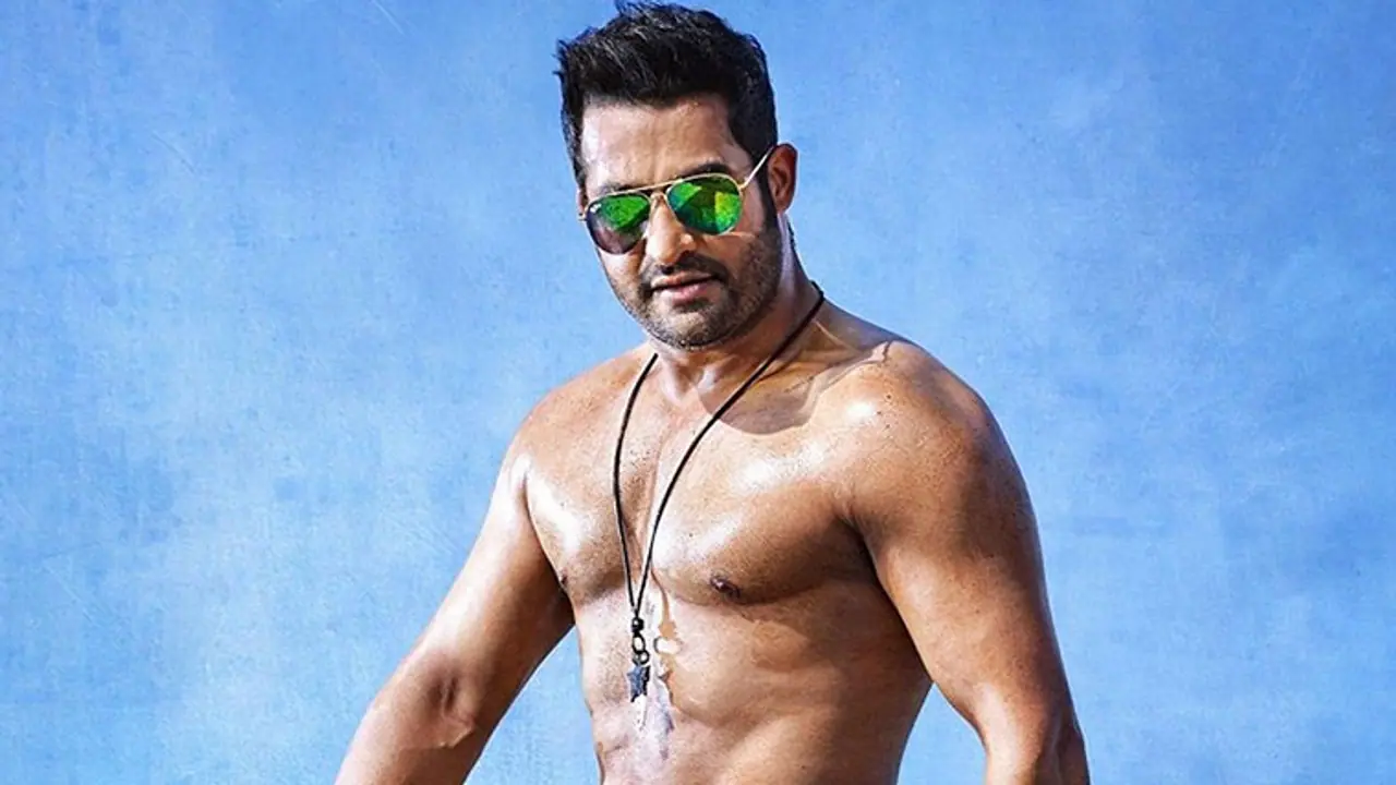 শুধুমাত্র শরীরচর্চাই নয়, আকর্ষণীয় সিক্স প্যাক অ্যাবস পেতে পাতে রাখুন এই ৫ সবজি শুধুমাত্র শরীরচর্চাই নয়, আকর্ষণীয় সিক্স প্যাক অ্যাবস পেতে পাতে রাখুন এই ৫ সবজি