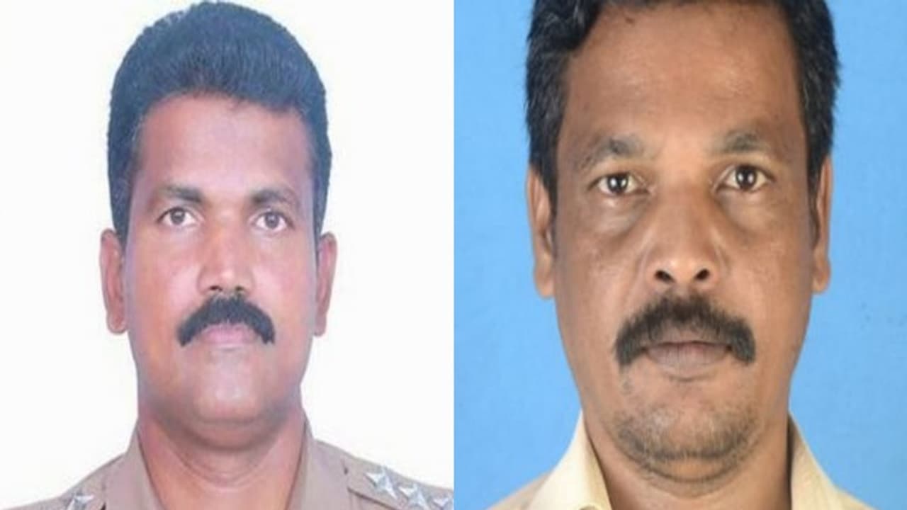 போலீஸே கொன்ன பெரியபாண்டிக்கு 1 கோடி, நீட் தேர்வு கொன்ன கிருஷ்ணசாமிக்கு 3 லட்சம்தானா?: என்னாங்க எடப்பாடி சார் உங்க நியாயம்? போலீஸே கொன்ன பெரியபாண்டிக்கு 1 கோடி, நீட் தேர்வு கொன்ன கிருஷ்ணசாமிக்கு 3 லட்சம்தானா?: என்னாங்க எடப்பாடி சார் உங்க நியாயம்?