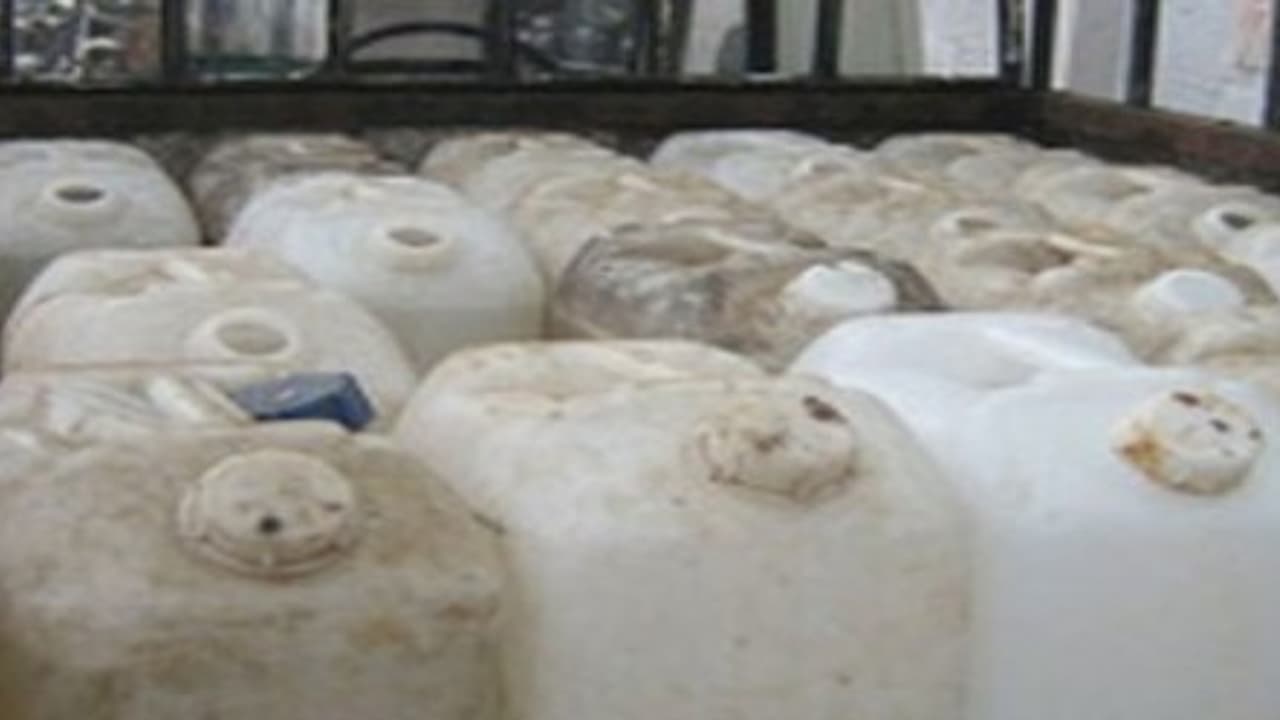 അട്ടപ്പാടിയില്‍ 1000 ലിറ്റർ വാഷ് പിടിച്ചു; ചാരായവുമായി റിട്ട. എസ്ഐ അറസ്റ്റില്‍