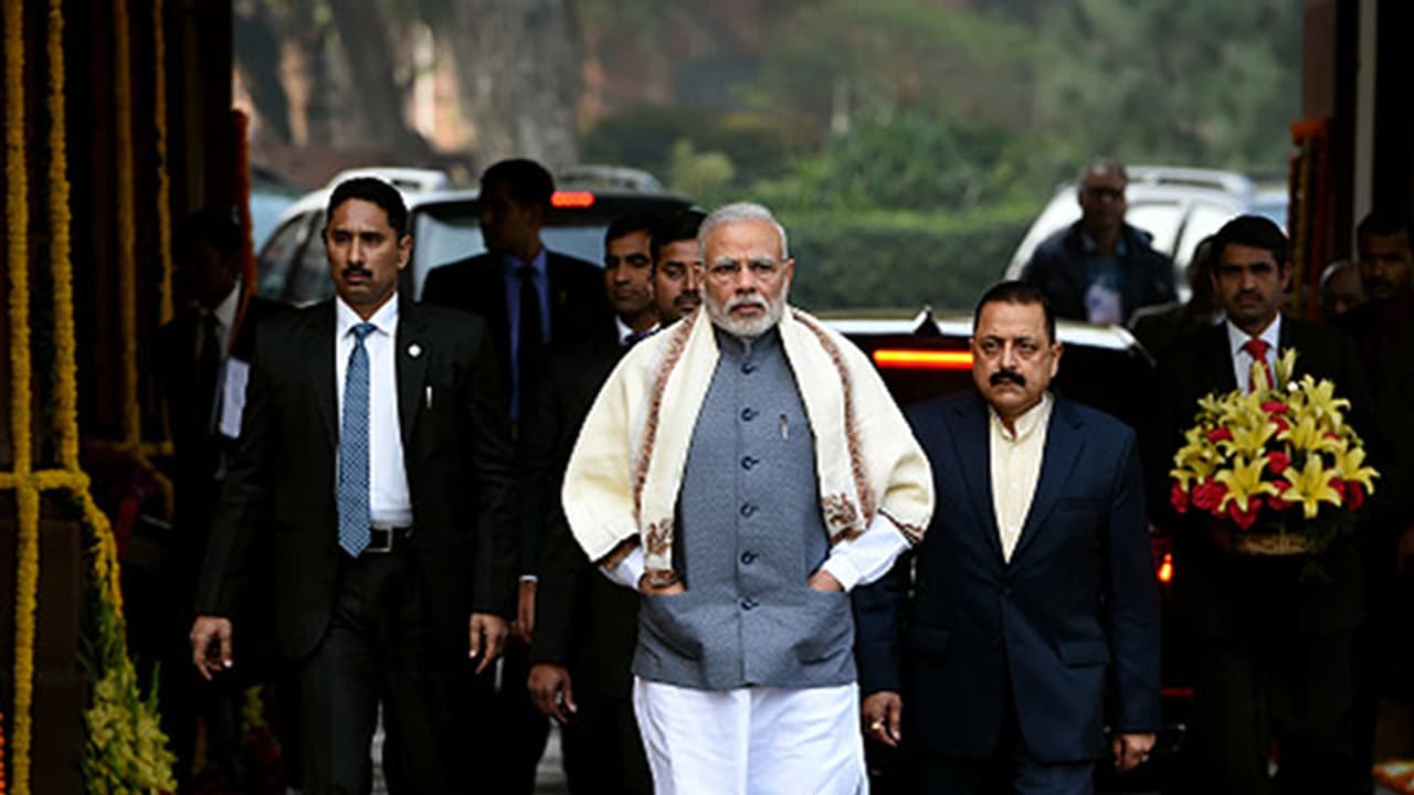 സമാധാനശ്രമവും നോട്ട് നിരോധനവും; മോദിക്ക് സിയൂള് സമാധാന പുരസ്കാരം സമാധാനശ്രമവും നോട്ട് നിരോധനവും; മോദിക്ക് സിയൂള് സമാധാന പുരസ്കാരം