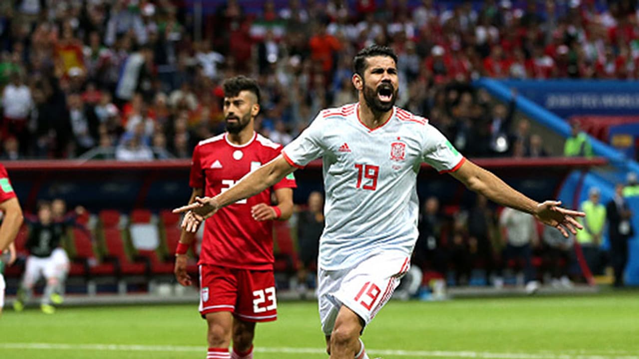 മാജിക്കല് ഇനിയേസ്റ്റ ടച്ച്, സ്പെയിന്റെ ഗോള് മാജിക്കല് ഇനിയേസ്റ്റ ടച്ച്, സ്പെയിന്റെ ഗോള്