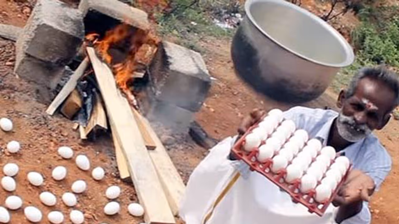(ವಿಡಿಯೋ) ಮೂನ್ನೂರು ಮೊಟ್ಟೆಯಿಂದ ಮಾಡಿದ ಕರಿ, ಇಂಟರ್ ನೆಟ್'ನಲ್ಲಿ ಭಾರೀ ವೈರಲ್....!