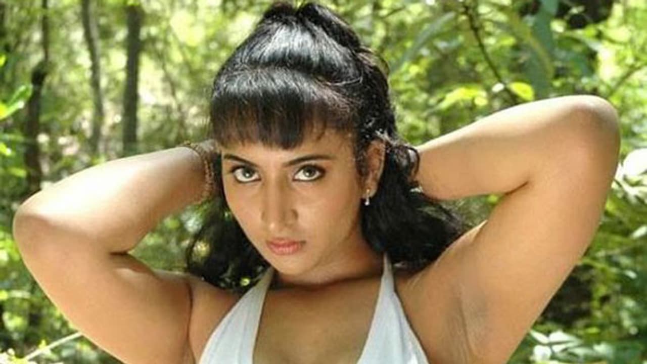 వనితారెడ్డి మాయం.. శశిధర్ పరార్