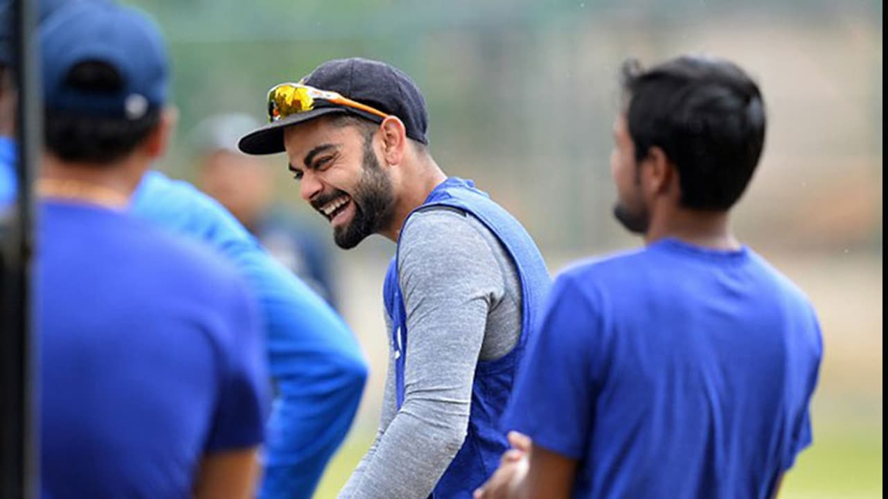 ಟಿ20 ಪಂದ್ಯಕ್ಕಾಗಿ ಐರ್ಲೆಂಡ್ನಲ್ಲಿ ಕೊಹ್ಲಿ ಬಾಯ್ಸ್ ನೆಟ್ ಪ್ರಾಕ್ಟೀಸ್ ಟಿ20 ಪಂದ್ಯಕ್ಕಾಗಿ ಐರ್ಲೆಂಡ್ನಲ್ಲಿ ಕೊಹ್ಲಿ ಬಾಯ್ಸ್ ನೆಟ್ ಪ್ರಾಕ್ಟೀಸ್