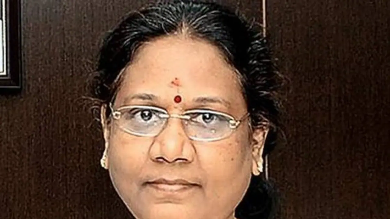 பெரம்பலூர் மாவட்ட விளையாட்டு வளாகத்திற்கு "புரட்சித்தலைவர் எம்.ஜி.ஆர்" பெயர்; அரசாணை வெளியீடு... பெரம்பலூர் மாவட்ட விளையாட்டு வளாகத்திற்கு "புரட்சித்தலைவர் எம்.ஜி.ஆர்" பெயர்; அரசாணை வெளியீடு...