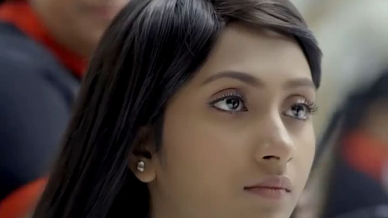 Video: Woman cuts hair short for one very powerful reason Video: Woman cuts hair short for one very powerful reason