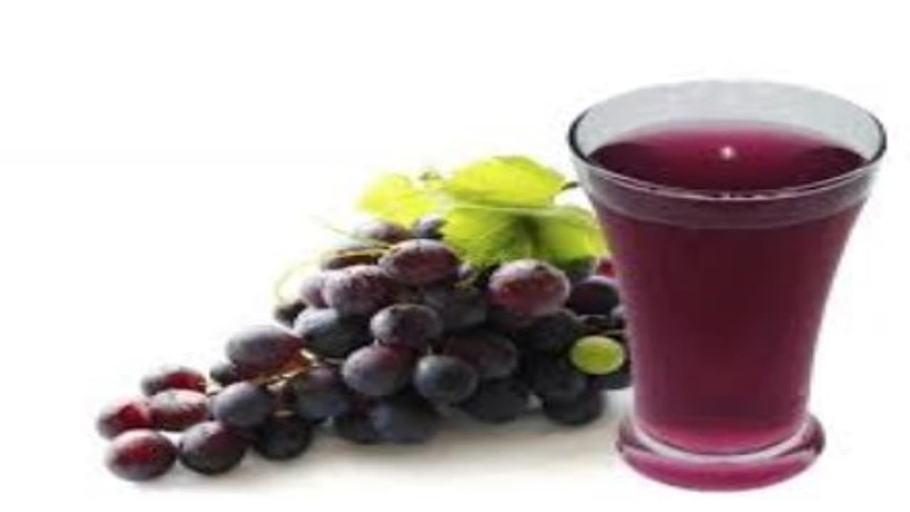 டெய்லி ஒரு டம்ளர் திராட்சை ஜூஸ் குடிப்பதால் கிடைக்கும் நன்மைகள்!! டெய்லி ஒரு டம்ளர் திராட்சை ஜூஸ் குடிப்பதால் கிடைக்கும் நன்மைகள்!!