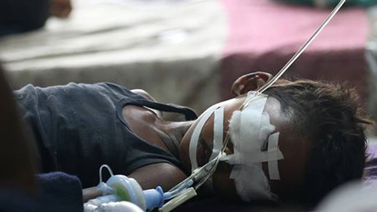 Gorakhpur hospital deaths: Tragedy continues as 42 kids die in 48 hours Gorakhpur hospital deaths: Tragedy continues as 42 kids die in 48 hours