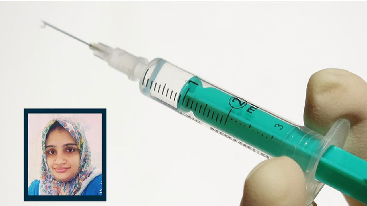 വാക്സിന് വിരുദ്ധരേ, ഈ മരണത്തിന് നിങ്ങള്ക്കെന്ത് മറുപടി പറയാനുണ്ട്? വാക്സിന് വിരുദ്ധരേ, ഈ മരണത്തിന് നിങ്ങള്ക്കെന്ത് മറുപടി പറയാനുണ്ട്?