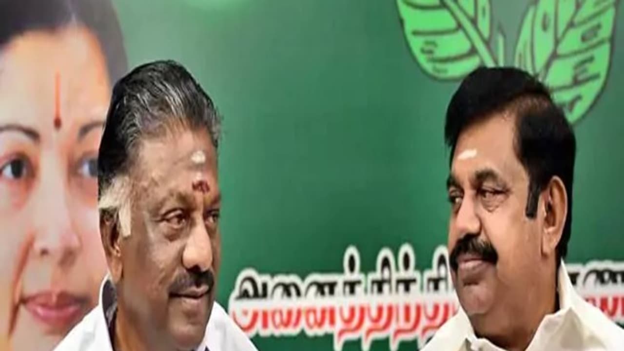 ஒபிஎஸ்சுடன் மல்லுக்கட்டும் மத்திய அமைச்சர்...! பதிலுக்கு பதில் பன்ச்...! ஒபிஎஸ்சுடன் மல்லுக்கட்டும் மத்திய அமைச்சர்...! பதிலுக்கு பதில் பன்ச்...!