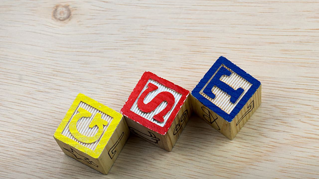 ಪೆಟ್ರೋಲ್, ಡೀಸೆಲ್ಗೂ ಮೊದಲು ನೈಸರ್ಗಿಕ ಅನಿಲ, ಎಟಿಎಫ್ ಜಿಎಸ್ಟಿ ವ್ಯಾಪ್ತಿಗೆ? ಪೆಟ್ರೋಲ್, ಡೀಸೆಲ್ಗೂ ಮೊದಲು ನೈಸರ್ಗಿಕ ಅನಿಲ, ಎಟಿಎಫ್ ಜಿಎಸ್ಟಿ ವ್ಯಾಪ್ತಿಗೆ?