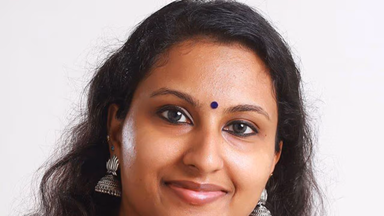 കൊവിഡ് 19; അപകീര്ത്തി പ്രചാരണത്തിന് ഡോ ഷിനു ശ്യാമളനെതിരെ ആരോഗ്യവകുപ്പ് നിയമ നടപടിക്ക് കൊവിഡ് 19; അപകീര്ത്തി പ്രചാരണത്തിന് ഡോ ഷിനു ശ്യാമളനെതിരെ ആരോഗ്യവകുപ്പ് നിയമ നടപടിക്ക്